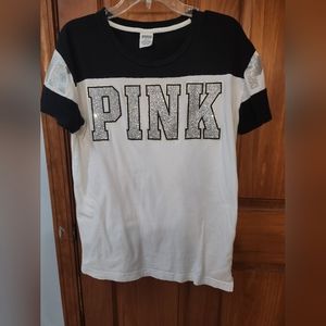 Vs pink tshirt